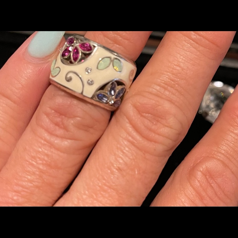 Brighton Spring Flowers ring